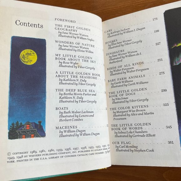 The Little Golden Book Library 'Our Wonderful World' - Picture 5 of 6